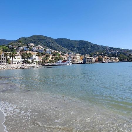 Edens House Con Parcheggio Privato Gratuito Apartment Rapallo Exterior photo