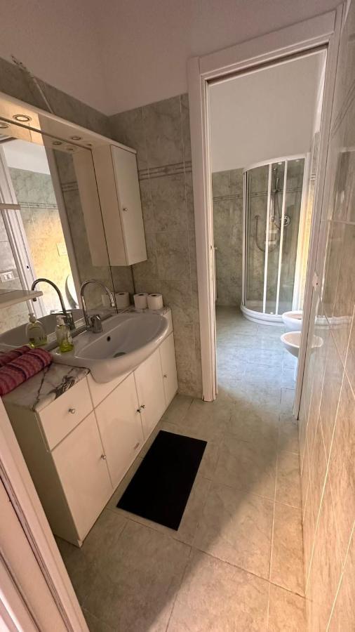 Edens House Con Parcheggio Privato Gratuito Apartment Rapallo Exterior photo